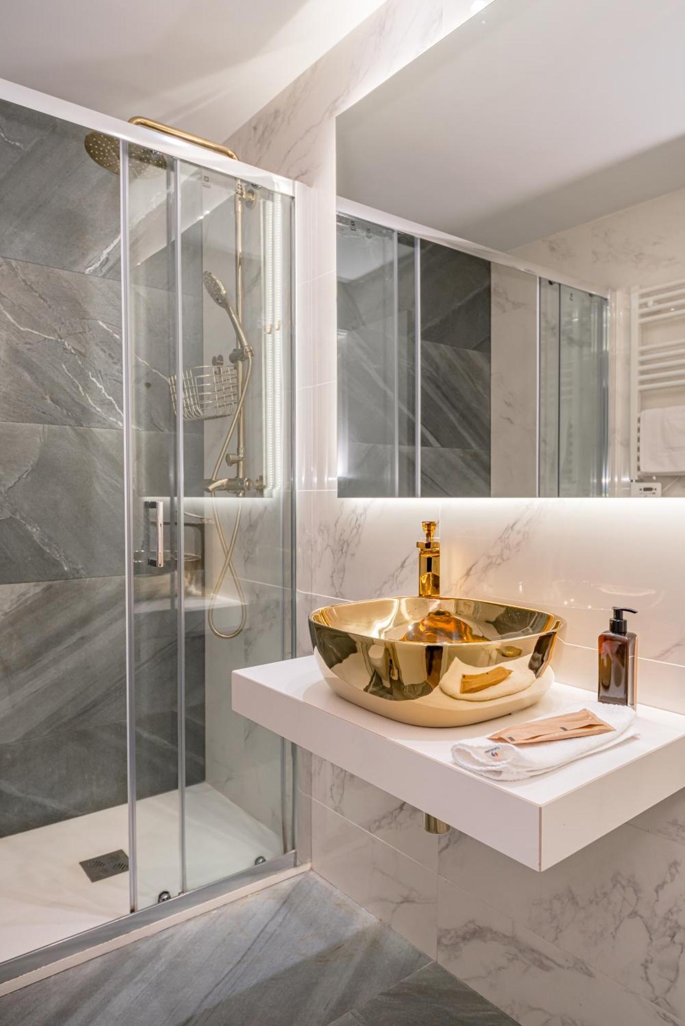 Apartment Chueca I Calle Farmacia 1br 1bh Madrid