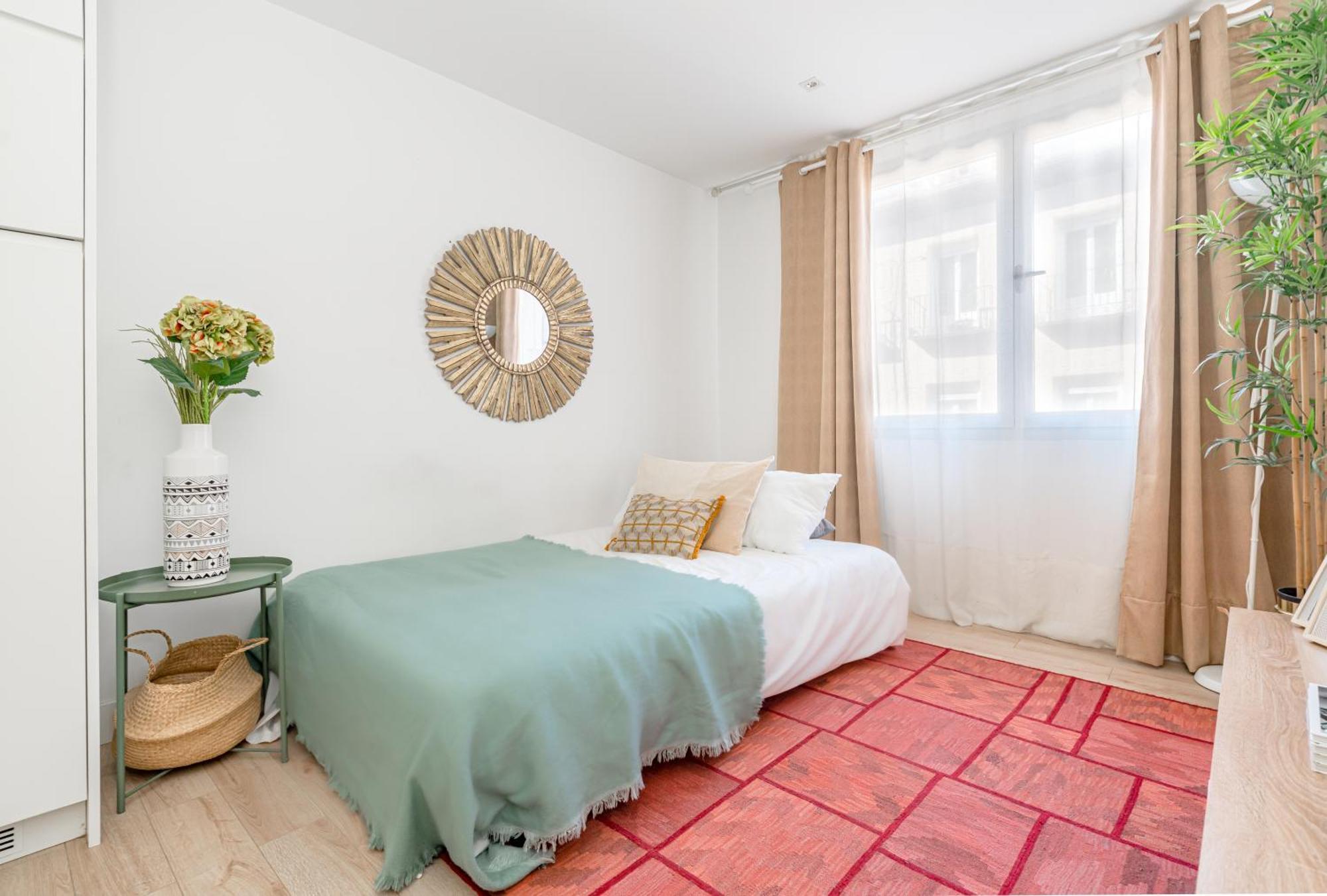 Chueca I Calle Farmacia 1br 1bh Apartment