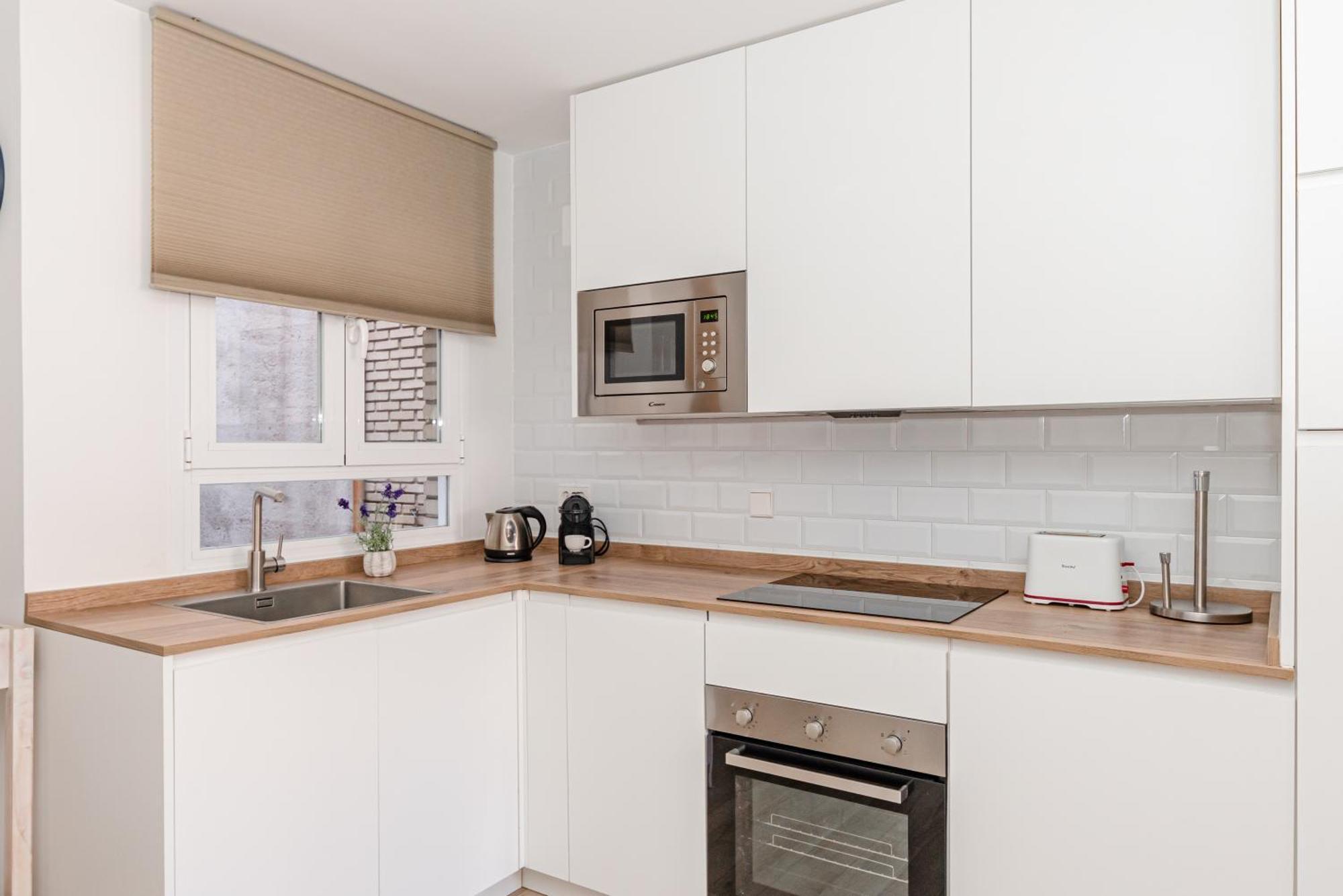 Chueca I Calle Farmacia 1br 1bh Apartment